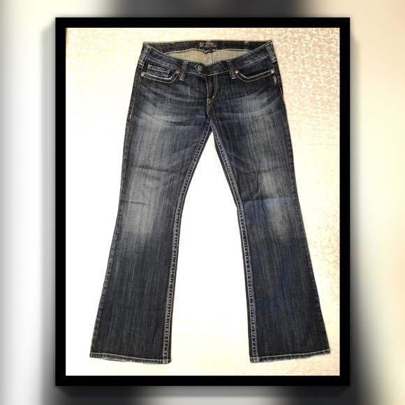 Silver Jeans Denim - Silver Jeans Co. Tuesday